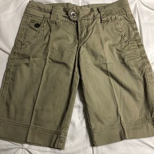 BKE khaki shorts